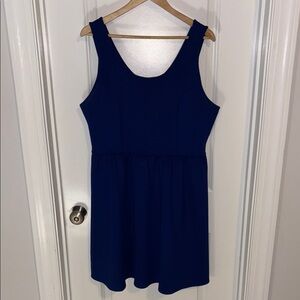Elegant Blue Sleeveless Dress